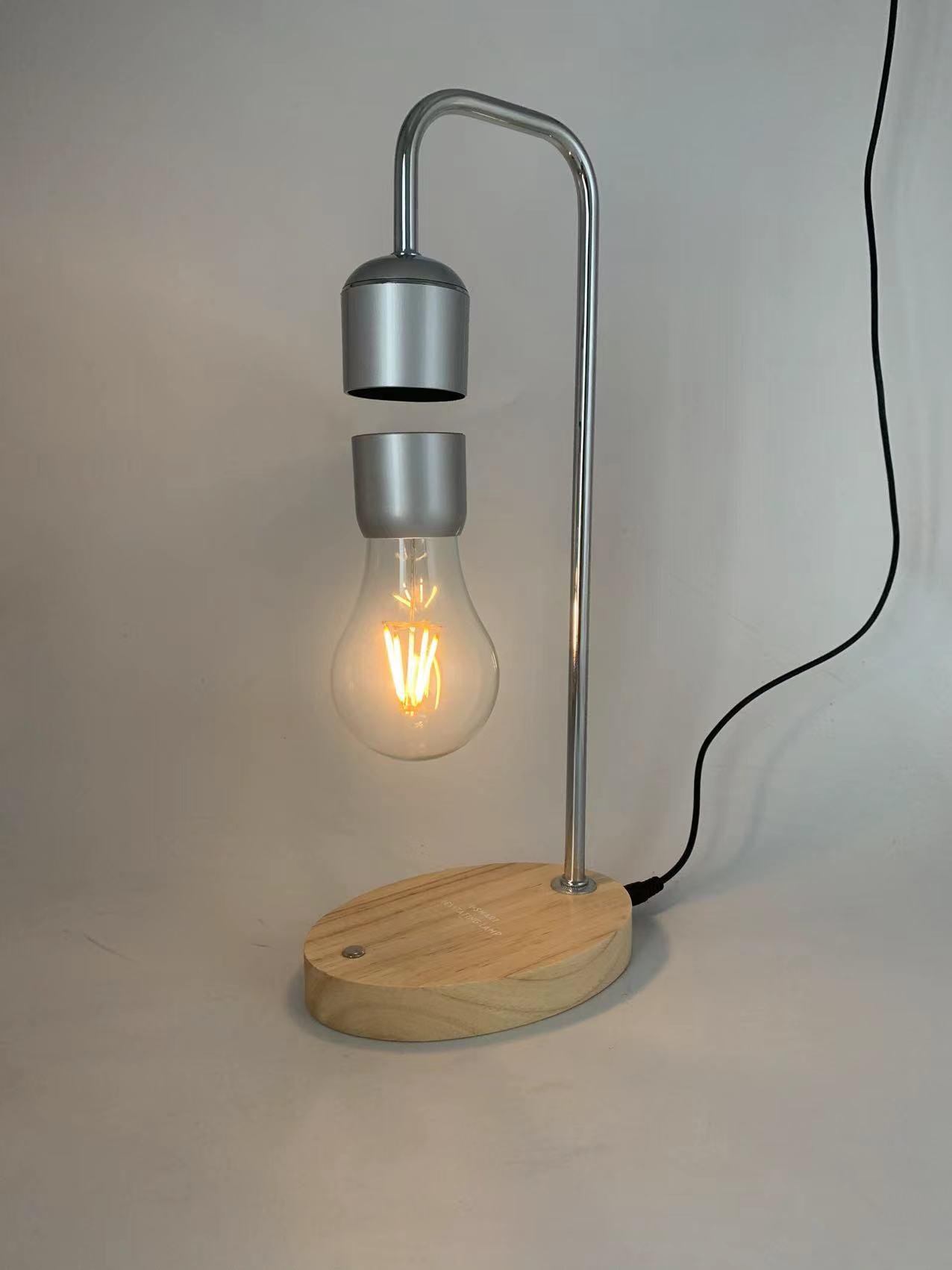 new Wooden base maglev floating levitation  led bulbs lamp  2
