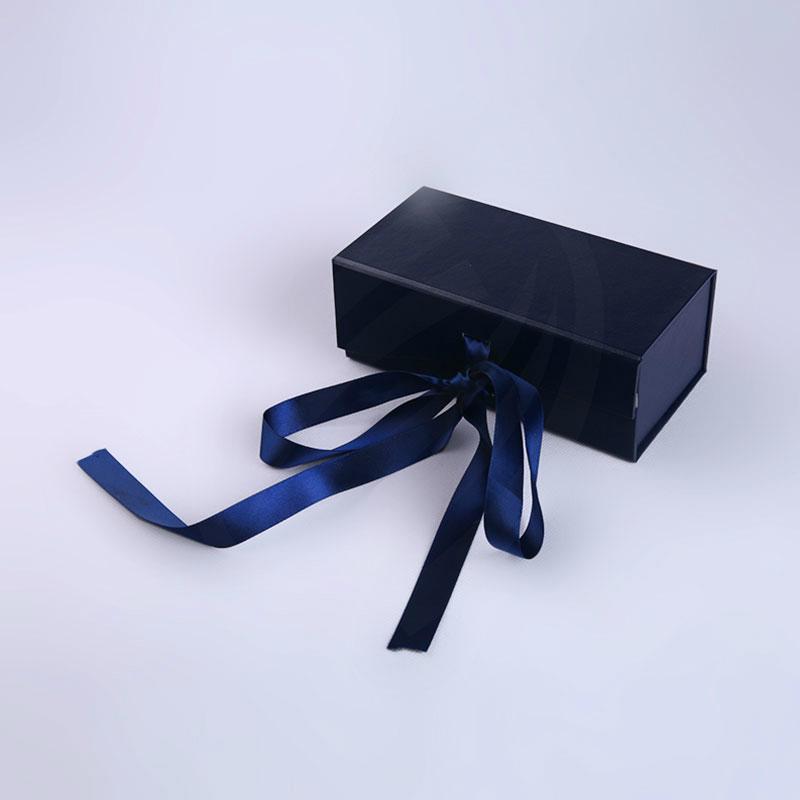 Rigid Paper Board Dark Blue Clothing Gift Box 4