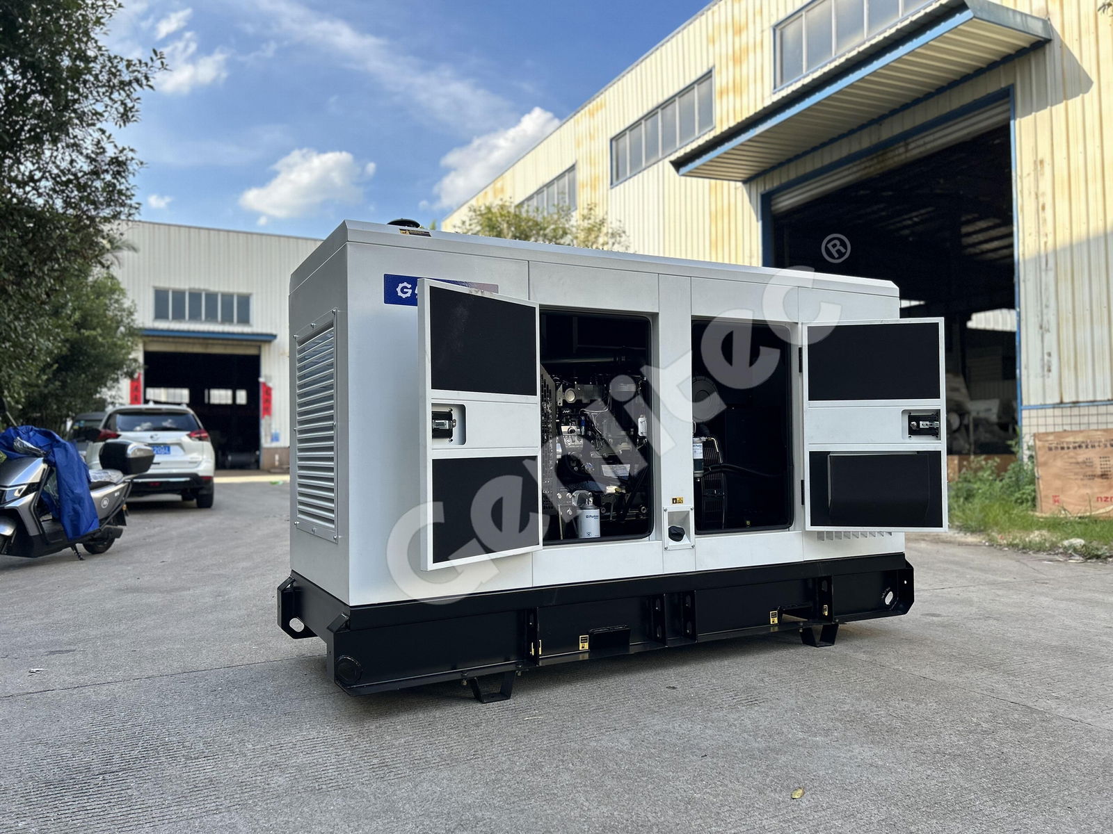 GENLITEC Power 80KW 100KVA Silent Type Perkins Diesel Generator 3