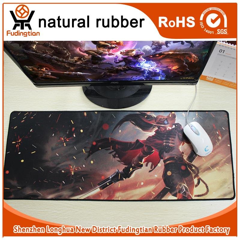 Customized OEM Factory Heat Transfer Printing League of Legends Rubber Gaming Mo