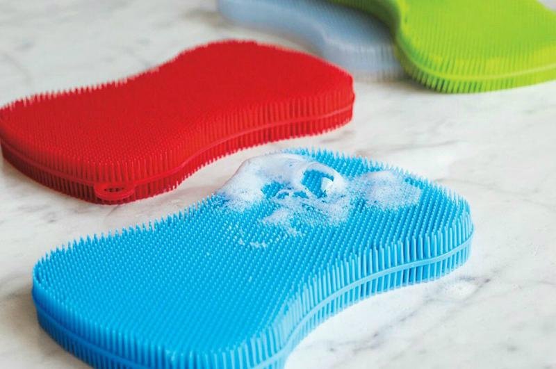 Stay Clean Silicone Scrubber 2
