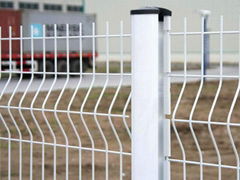 Safe and beautiful Welded mesh fence