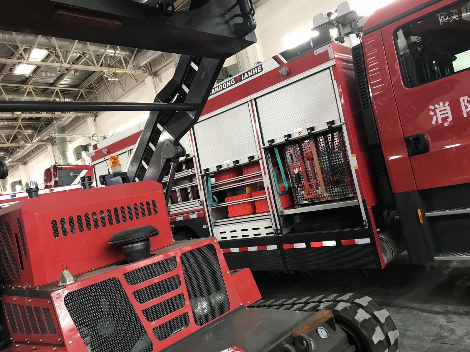 Aluminium Roller Shutter Door for Fire Fighting Truck Emergency Rescue Equipment 5
