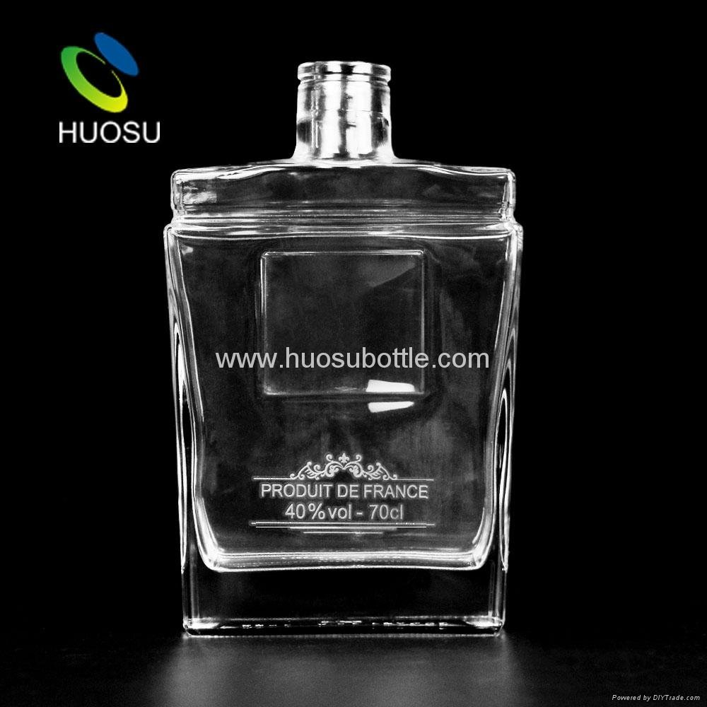 wholesale 750 ml flat transparent glass vodka bottle 2