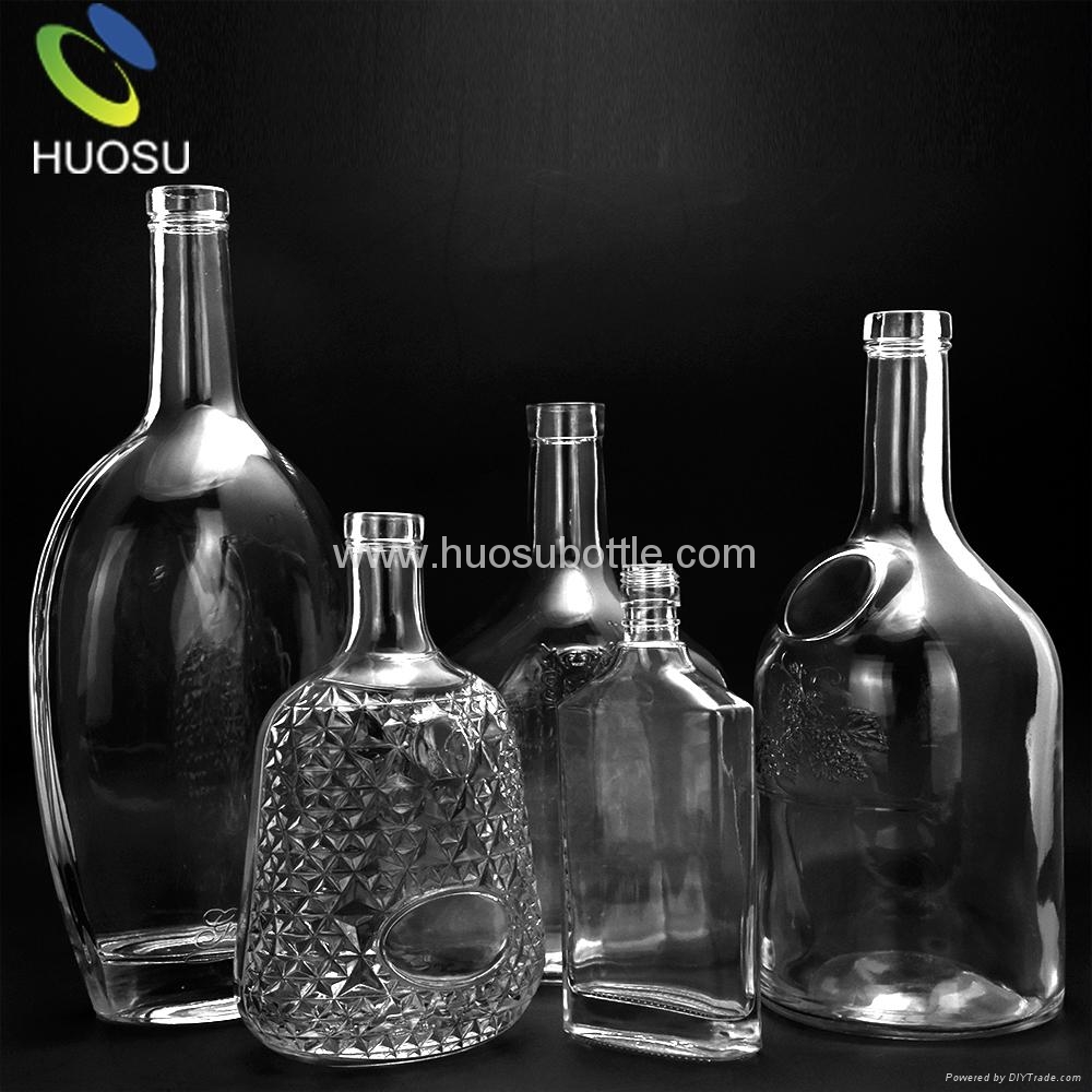 wholesale 750 1000 1500 ml glass whisky bottle Huosu (China Trading Company) Glass Packaging