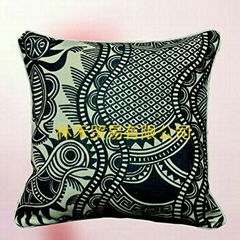 Originally Creative Totem Art Cushion