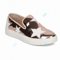 Wholesale women star design leather sneaker loafers