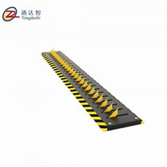 Hot sell anti-terrorism traffic Steel Material tire killer