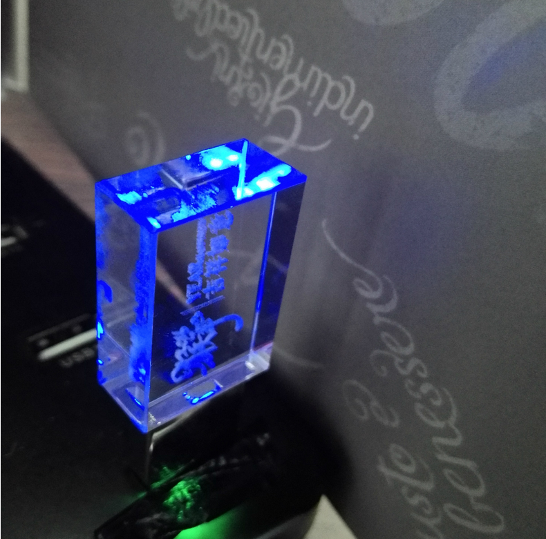 透明發光水晶U盤 高檔3d內雕logo水晶優盤 工廠定製LED燈紅藍綠白 3