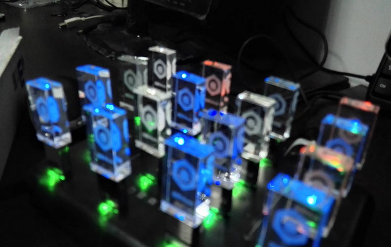 透明發光水晶U盤 高檔3d內雕logo水晶優盤 工廠定製LED燈紅藍綠白 4