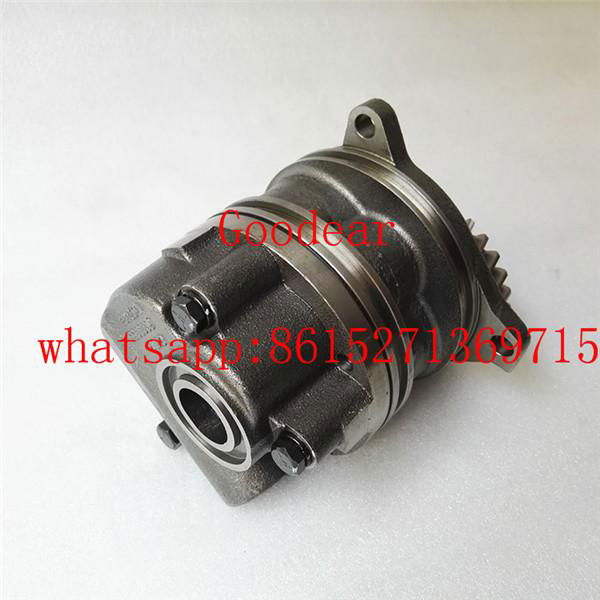 Chongqing cummins k19 diesel engine oil pump 3047549 3