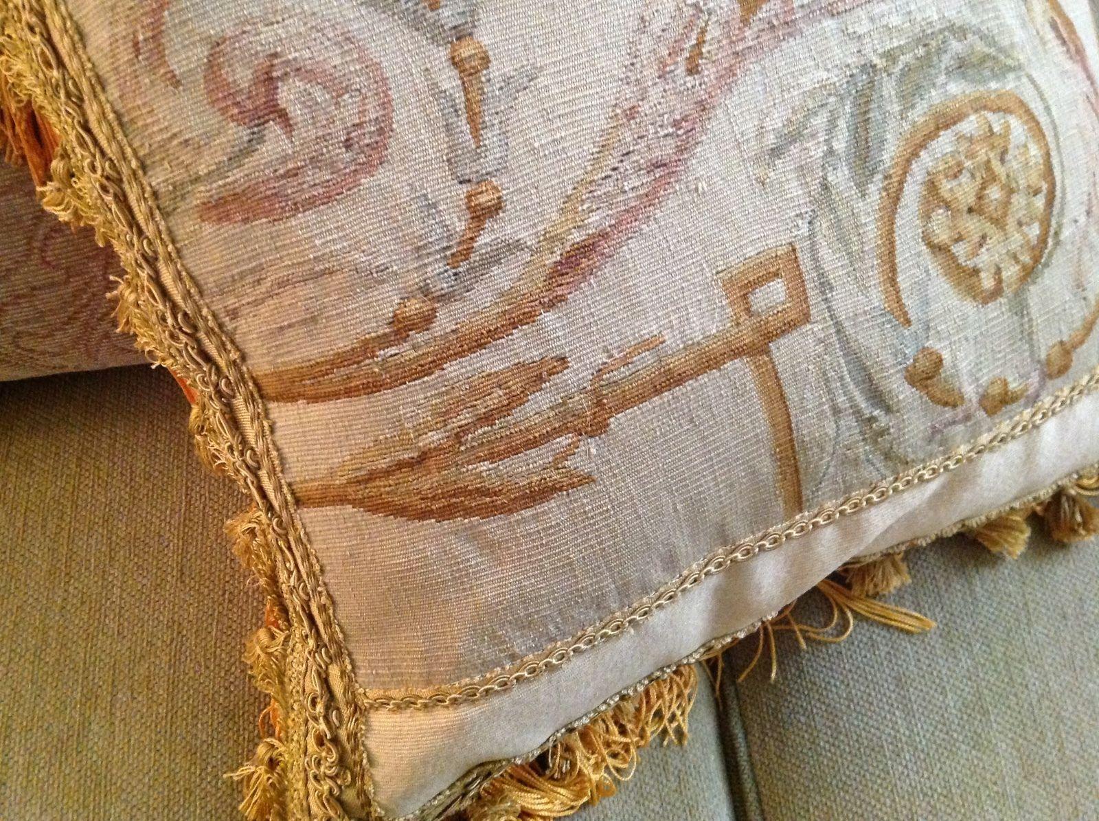 Wonderful Aubusson Style Pillow (China Manufacturer) Bedding