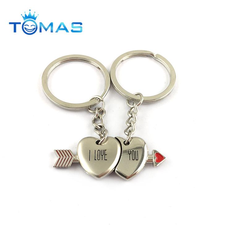 Hot selling heart shaped couple keychain valentine gifts 2