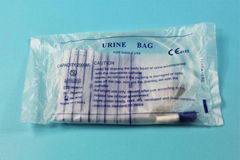 Disposable adult drainage bag