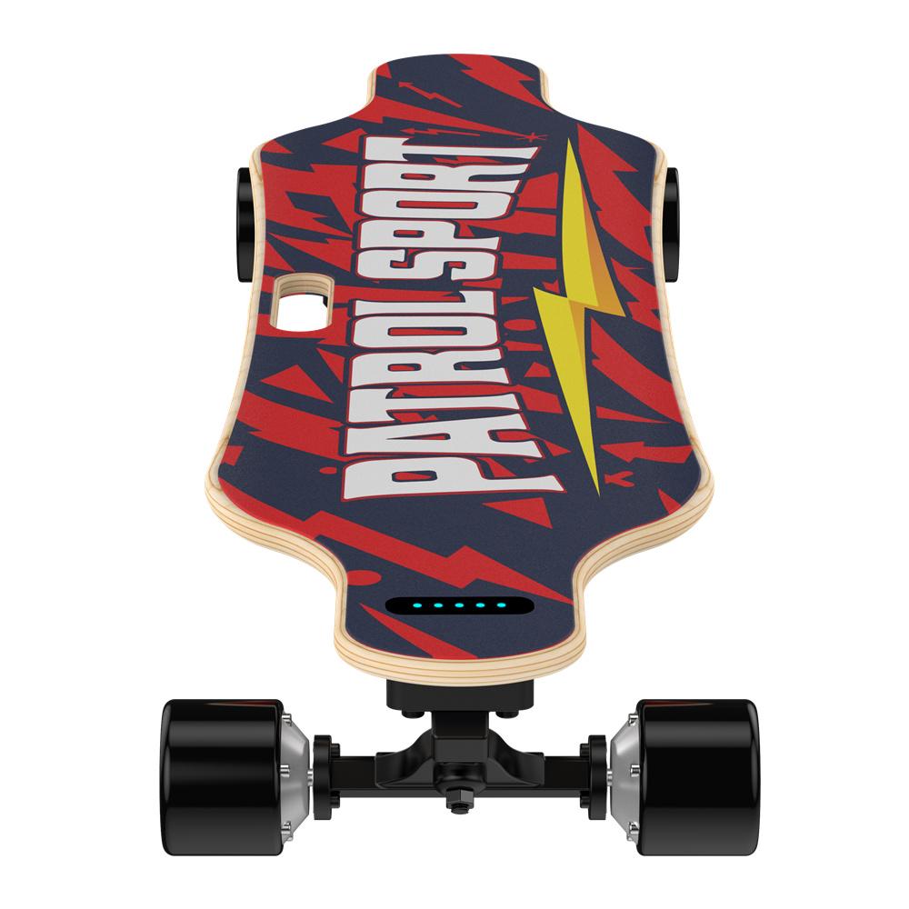 Electric four wheel skateboard Body feeling control  2