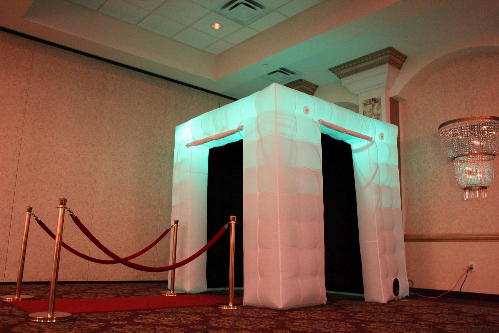 Led portable inflatable photo booth tent inflatable cube for advertising wedding