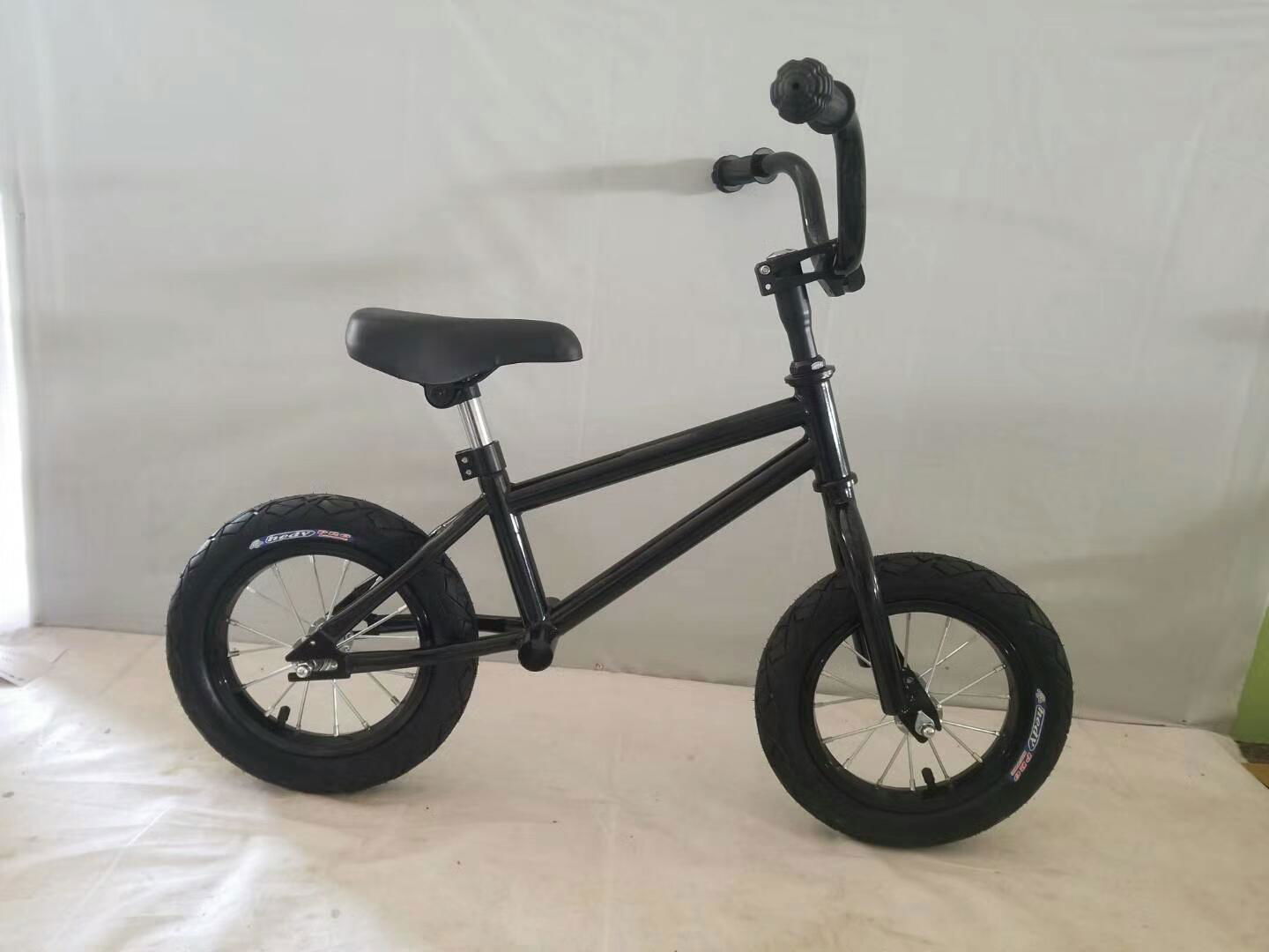 Balance bike with double frame