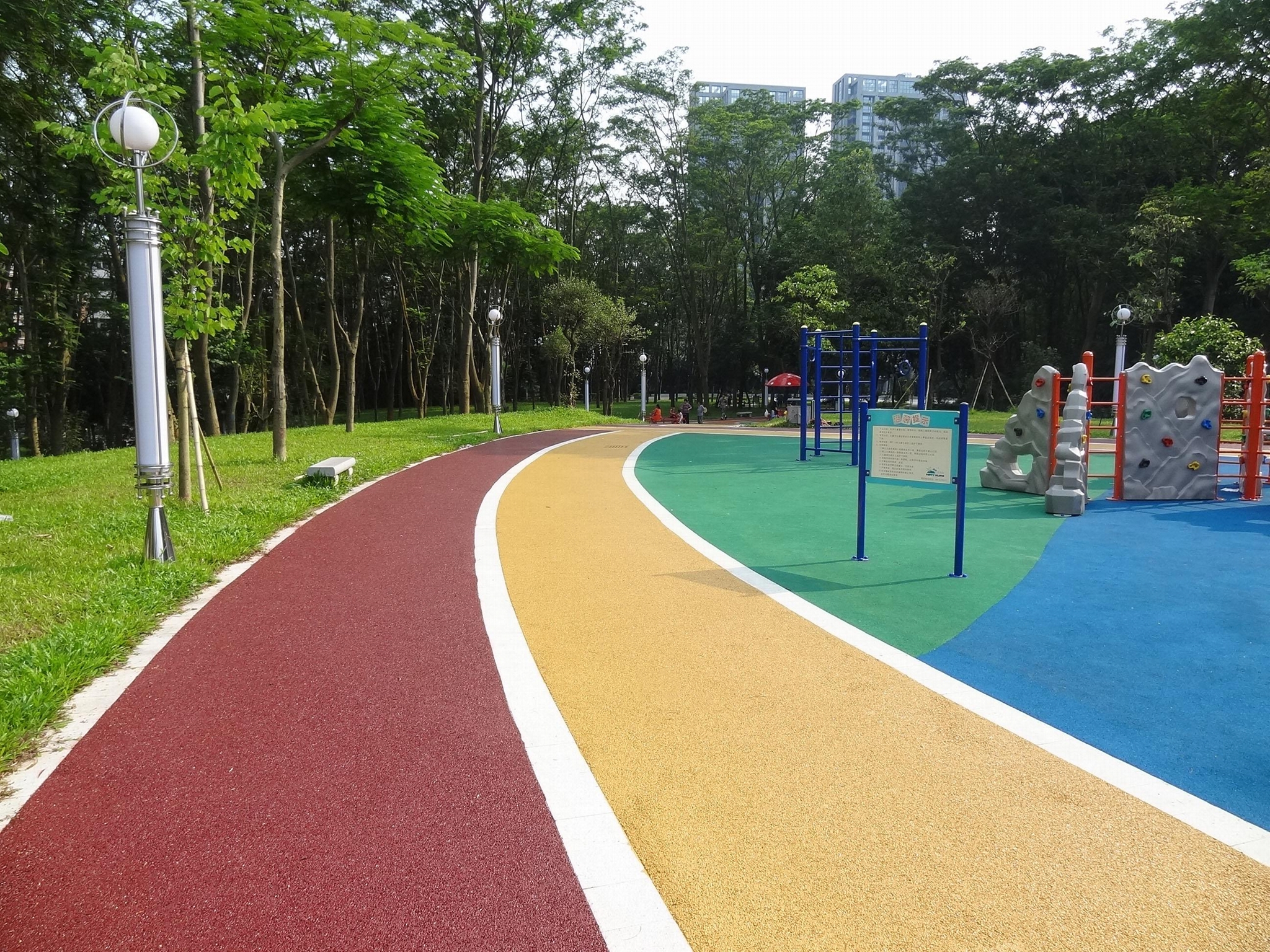 建筑,装饰 / 石料,石材 / 其它石材石料 标签: 透水地坪 , 彩色地 