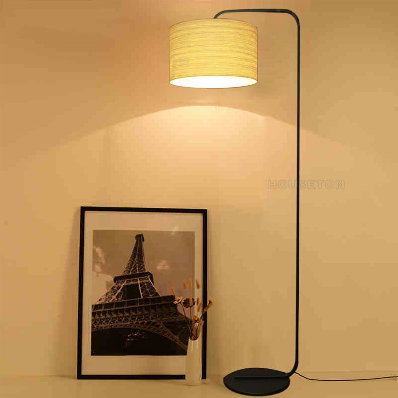 Hot sale black hotel bedroom iron wooden standing floor lamp covers