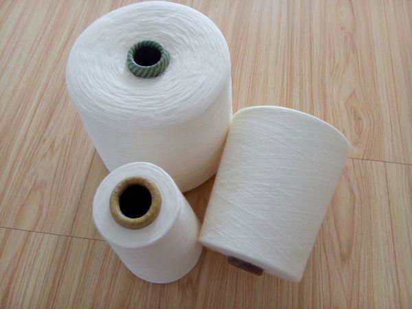 Polyester spun yarn