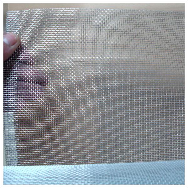 Aluminium  iron wire netting 2