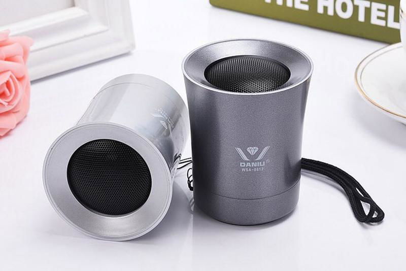 DANIU Brand WSA-8612 Mobile phone call Bluetooth speaker Private model Multifunc 3