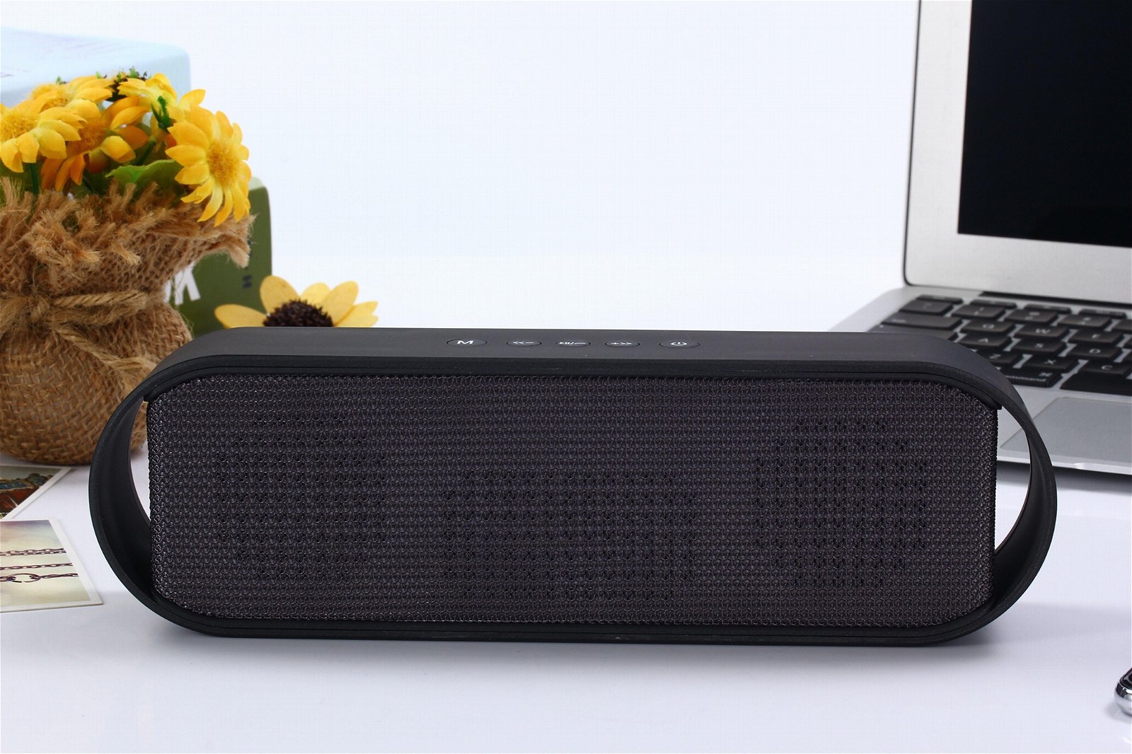 WSA-8623 Bluetooth Speaker with colored box 243*45*73mm 4