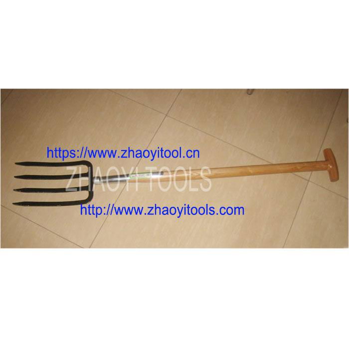 wood handle with T grip flat tines forged digging spading fork 