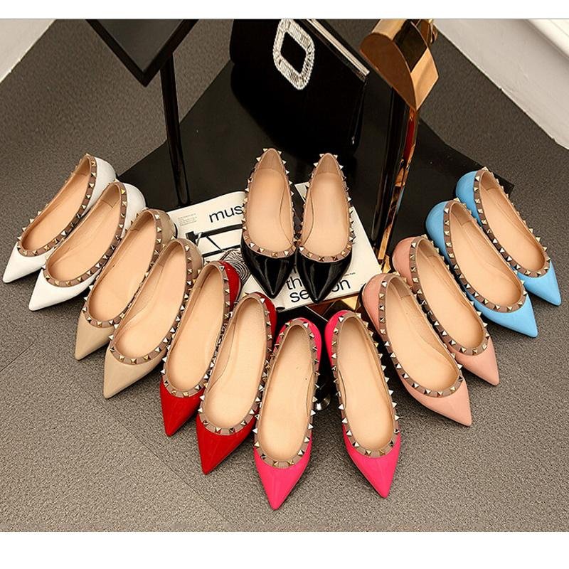 2018 High Quality Genuine Leather Pointed Toe Rivets Women Low Heels Shoes Candy