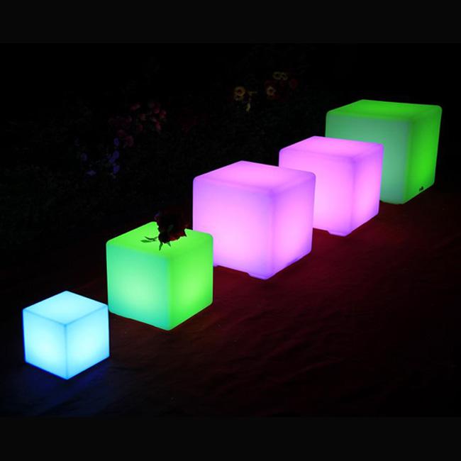 outdoor and indoor hanging plastic LED RGB cube lights