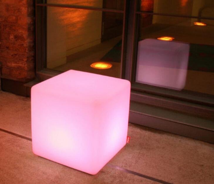 outdoor and indoor hanging plastic LED RGB cube lights 4
