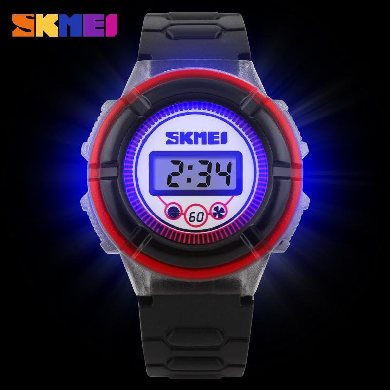 Promotional sports watch multicolor kids watch with rotating light ovely  5