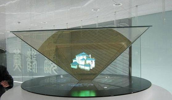 360°全息投影玻璃展示櫃 3