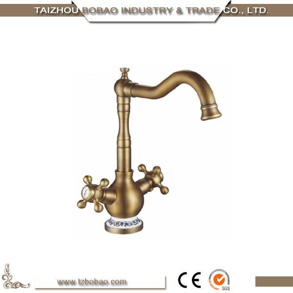 2017 Hot Water Faucet Brass Faucet Pull out Kitchen Thermostatic Home Faucet 4