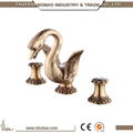 2018 Goose Style Dophin Animal New Design Basin Faucet from China for Japan Mark 4