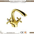 High Quality Brass Decorative Rose Gold Water Tap with Long Neck 2