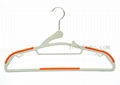 Plastic hangers 6