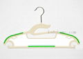 Plastic hangers 7