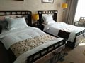 酒店賓館傢具標間全套簡約現代快捷酒店公寓客房床定製 1