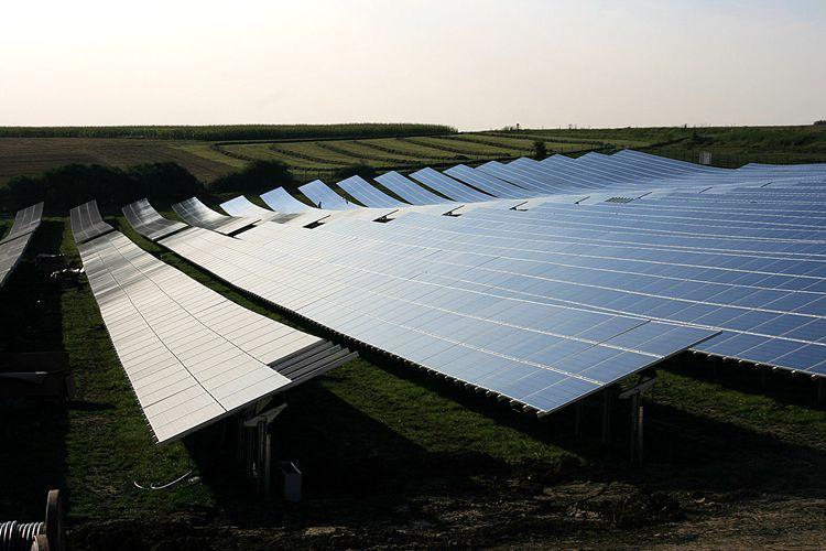 Solar Ground Mounting System 2