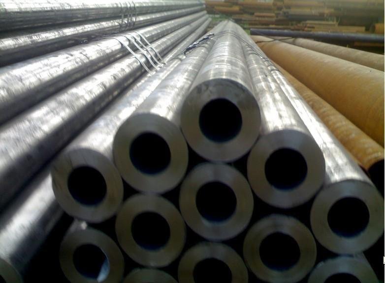 Carbon Steel Seamless Pipes with API SPEC 5L 5
