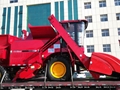 TR9988 Self-propelled Corn Combine Harvester 4