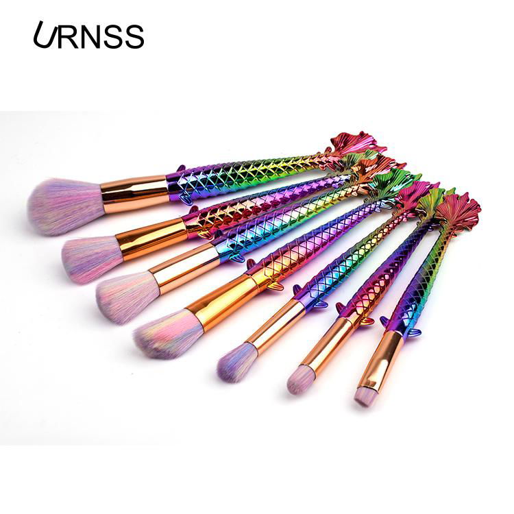 Best 7Pcs Mermaid shape Cosmetic Tools private label makeup brushes kit 2