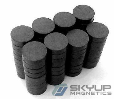 Disc Ferrite magnets and Ceramic Magnets  made by professional factorty used in  2