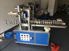 Box pumping packaging machine