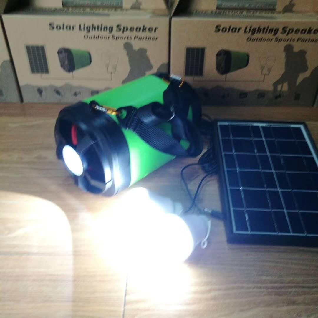 12W Solar Generator with LED Lamp and Stereo outdoor 2