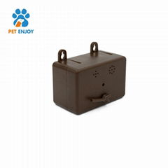 Factory Wholesale Ultrasonic Mini Deterrent Silent Outdoor Dog Bark Control for 