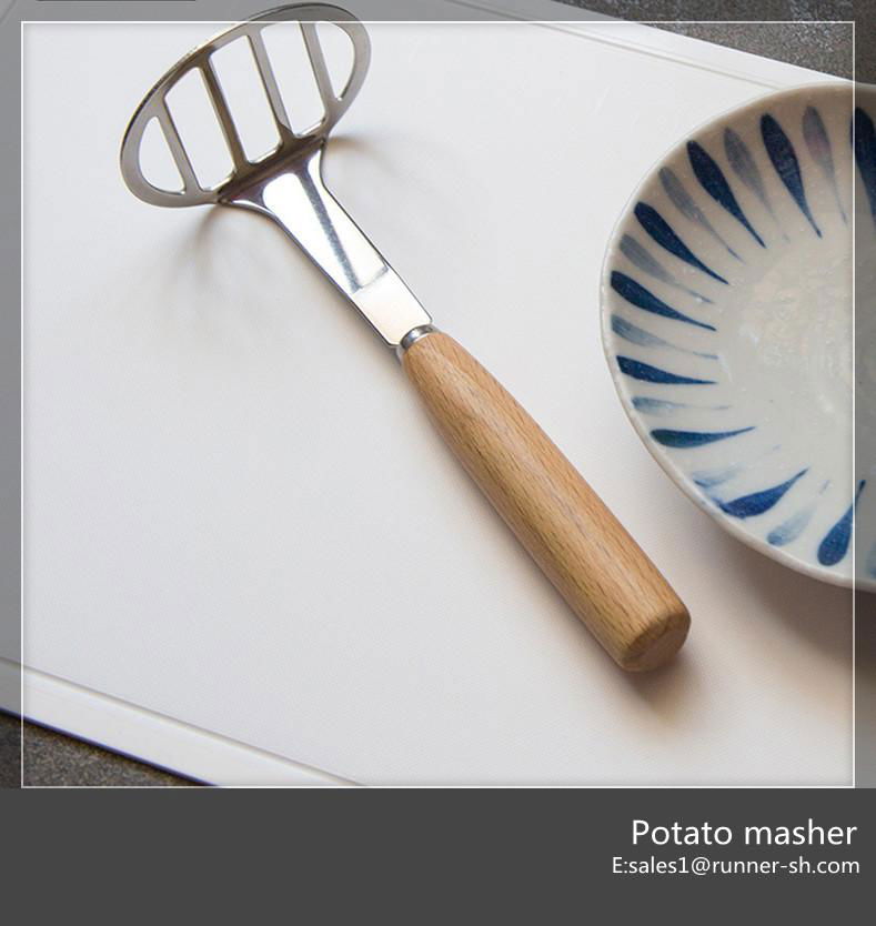 Stainless steel wooden handle potato masher