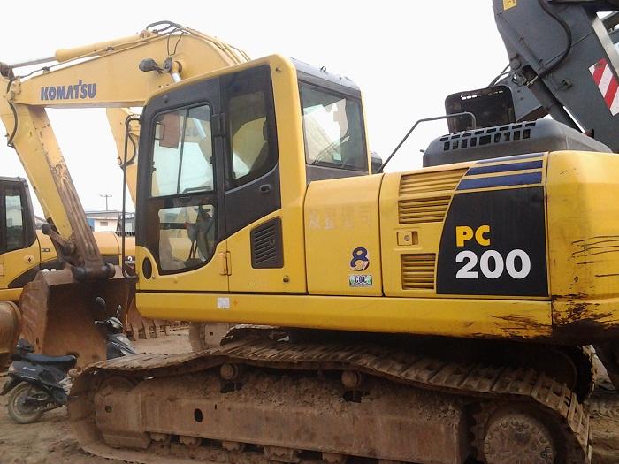 Used Komatsu PC200-8 Crawler Excavator of Used Excavator (PC200-8) 3