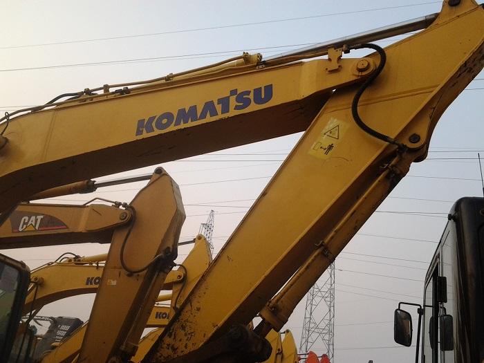 Used Komatsu PC200-8 Crawler Excavator of Used Excavator (PC200-8)